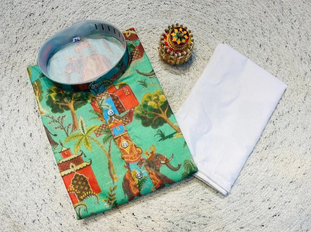 Men Kurta Pyjama Set