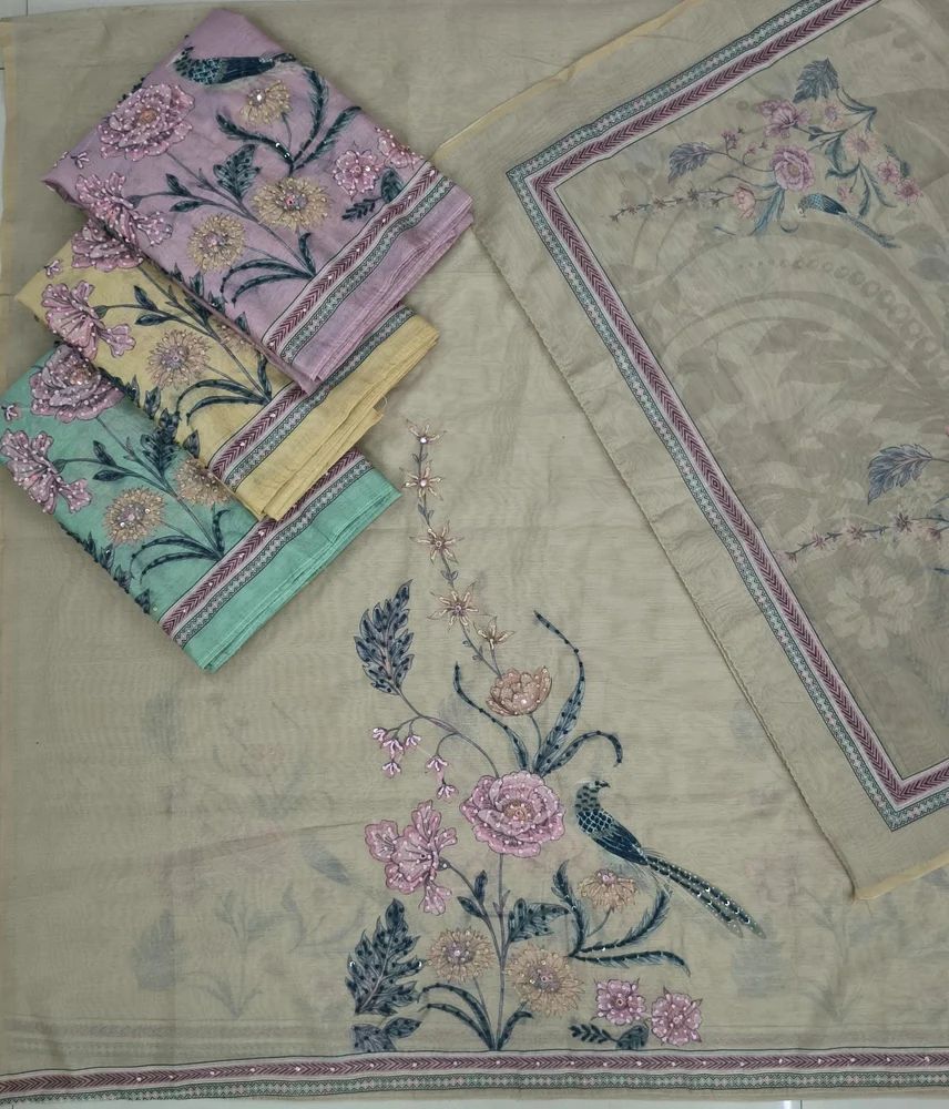 Dentin Silk Floral Print Unstitched Salwar Suit