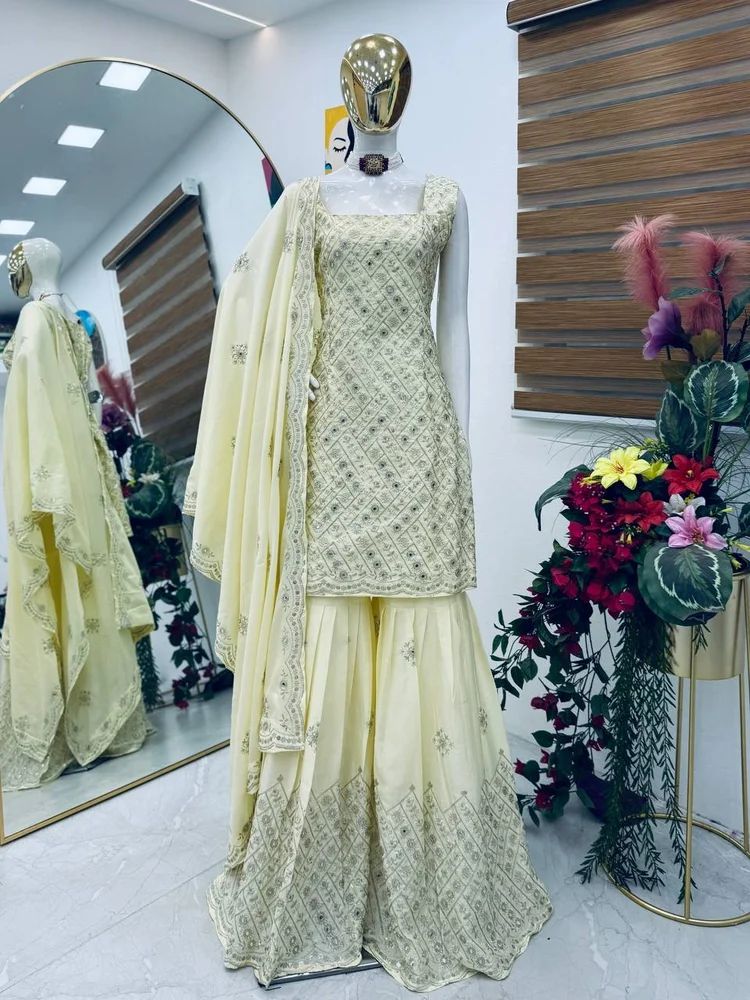 Ladies Natural Crepe Palazzo Salwar Kameez