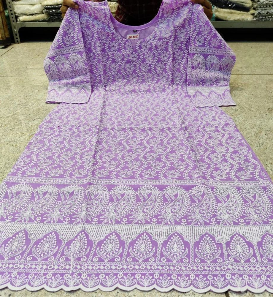 Lucknowi Chikan Kurti