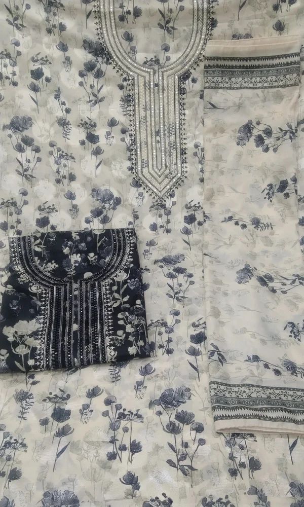 Muslin Jacquard Print Unstitched Suit