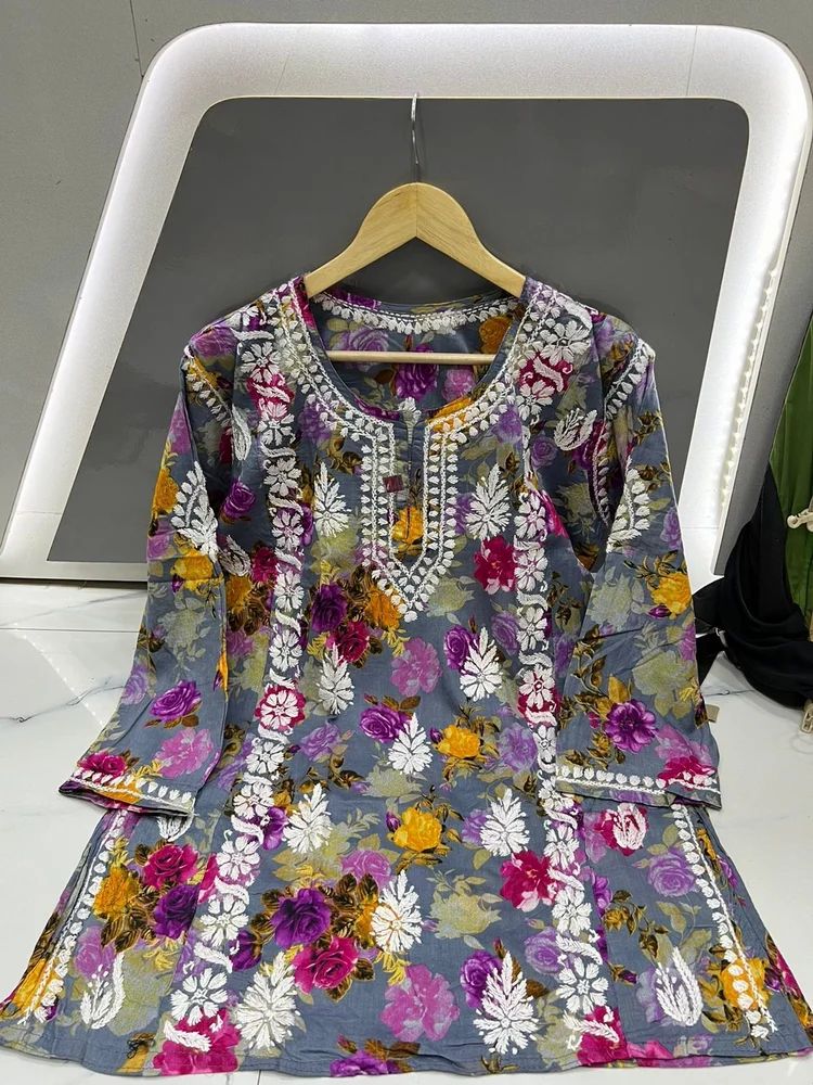 Chikankari Short Kurti