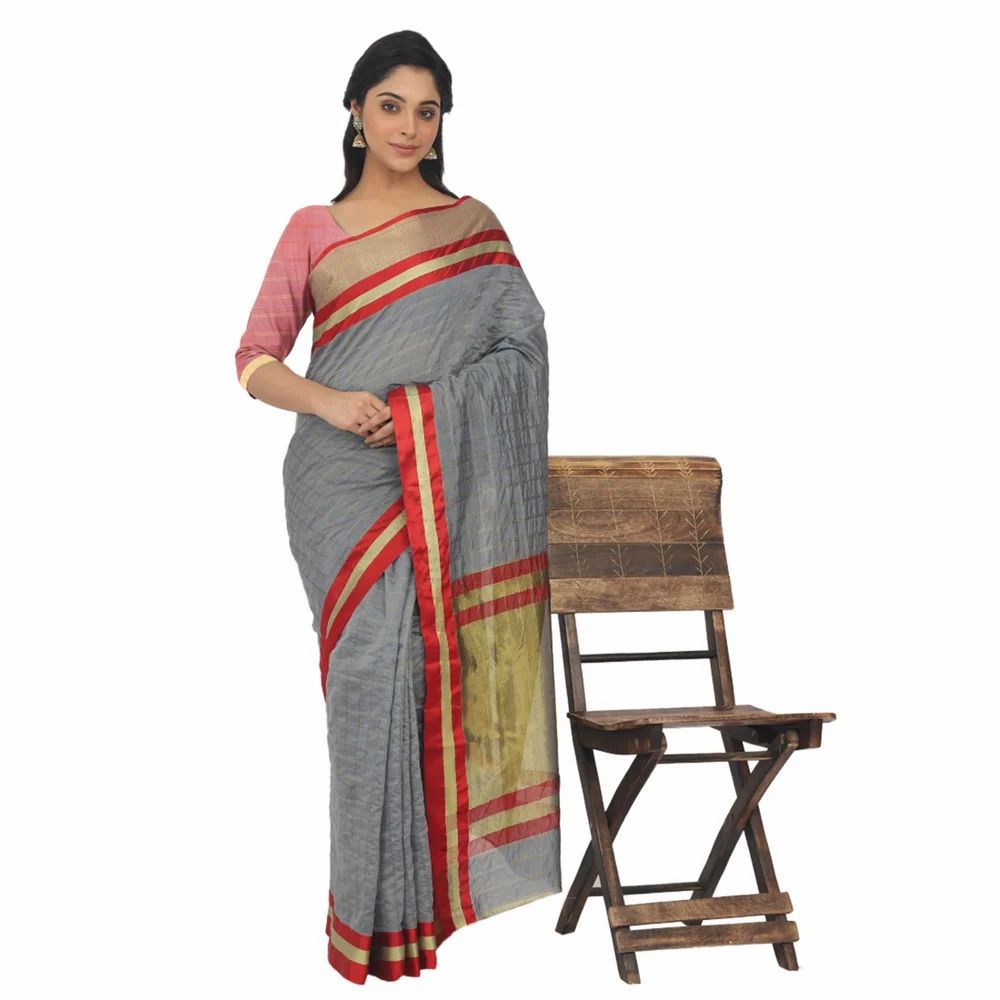 Leeza Store Women's Maheshwari Silk Blend Golden Zari Woven Checkered Pattern Saree