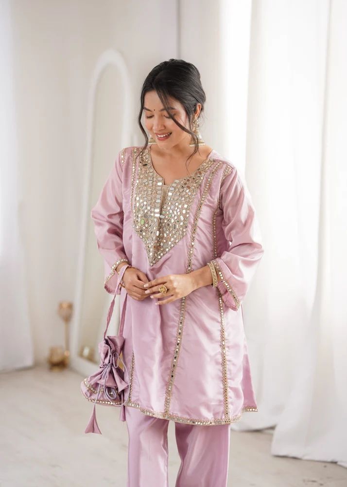 Kurti Pent With Batwa