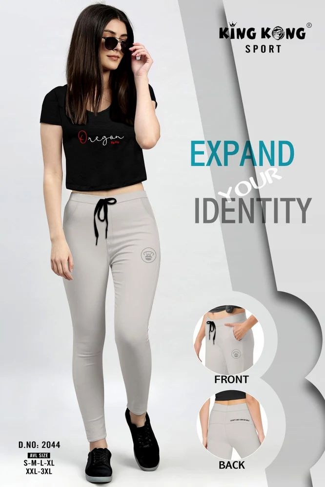 Ladies Designer Pyjama Set